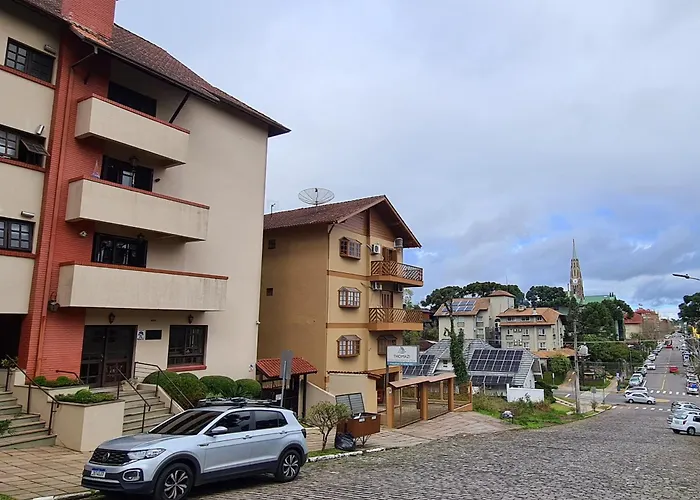 Apartamento No Centro De Canela-200 M Da Catedral