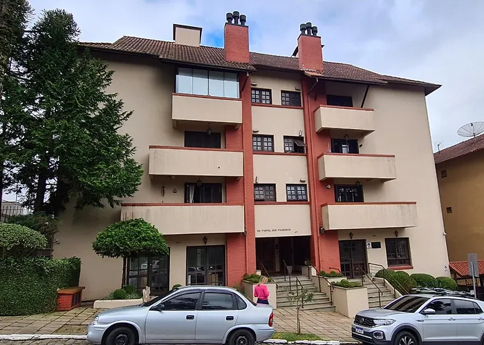 Apartamento No Centro De Canela-200 M Da Catedral